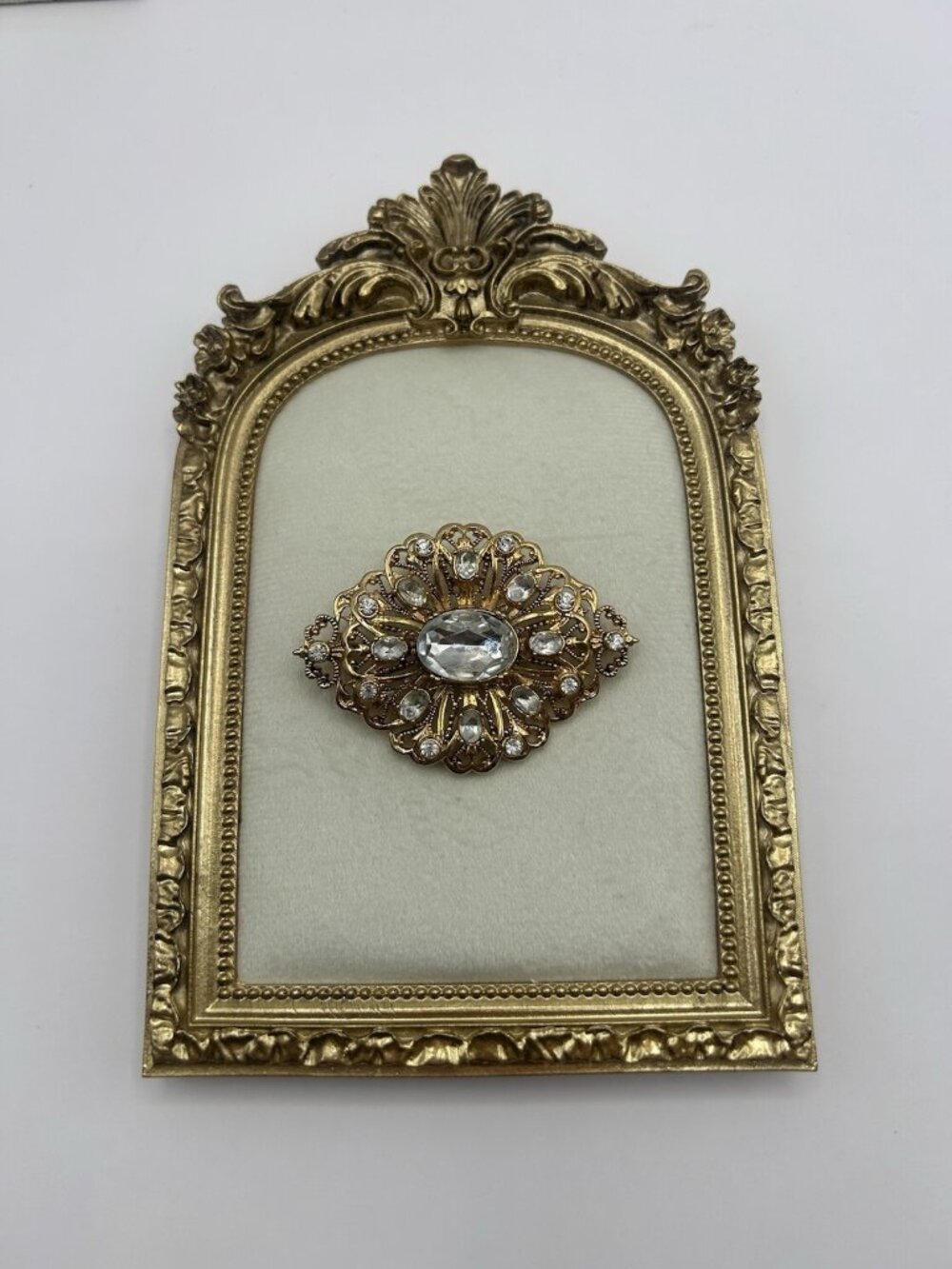 Victorian Brooch Gold Tone Pin Diamond Shape Rhinestone Vintage Chunky Art Deco - Picture 2 of 10